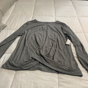 Gat Fit Breathe twist front shirt